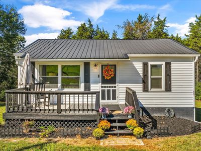 626 N White Pine Rd