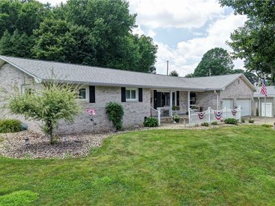 3130 Foothill Dr SE