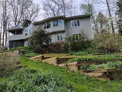 17 Ambler Rd