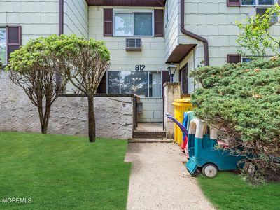 812 Clifton Avenue