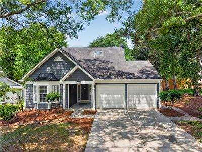 12110 Greenmont Walk