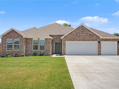 207 N Kit Kat Ct