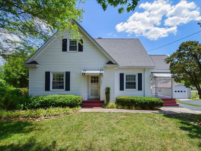 7311 Sunnybrook Dr