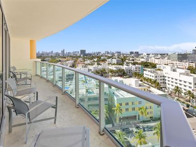 1455 Ocean Dr APT 1401