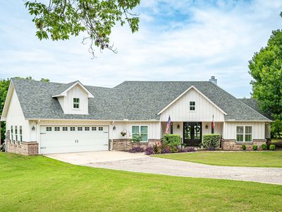311 Pecan Hollow Cir