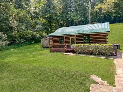 165 Lakeshore Dr