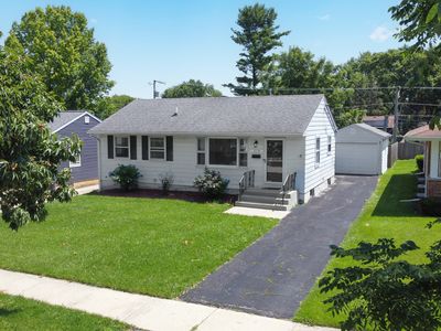 219 N Berteau Ave