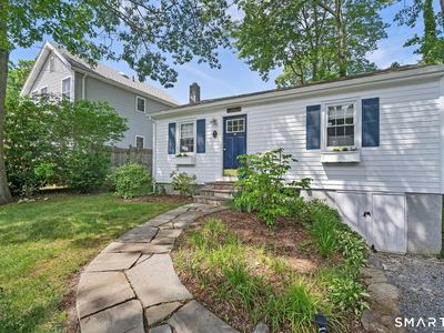 76 South Edgewood Road