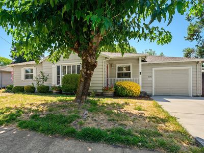 3020 Spring Creek Drive