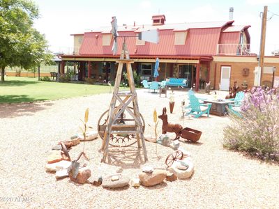 4823 W TUMBLEWEED Lane
