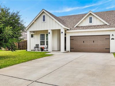 6313 Cascada Bend Rd