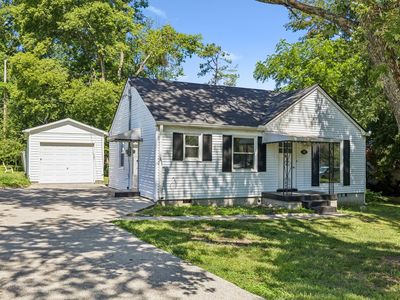 927 Goodbar Dr