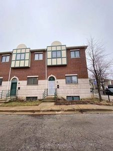 3511 S Hoyne Ave APT 1