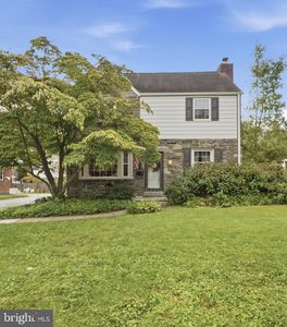 1426 W Wynnewood Rd