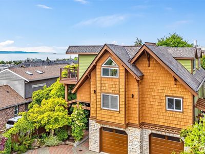 545 Holly Drive