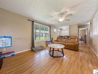 404 3rd Ave