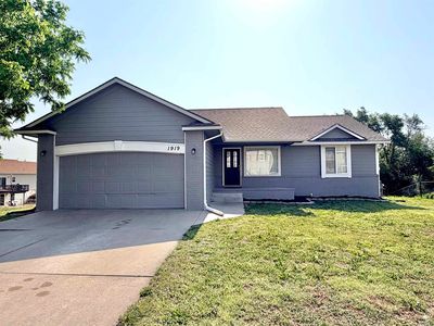 Property at 1919 Ehlers Ct, Junction City, KS
