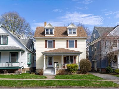 94 Belmont St