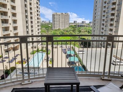 3225 Turtle Creek Blvd APT 917