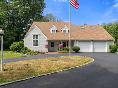359 Holly Rd