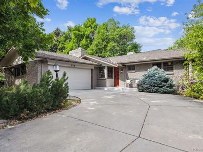 2581 Newcombe Street