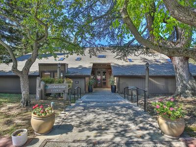 2474 Larkspur Ln APT 367