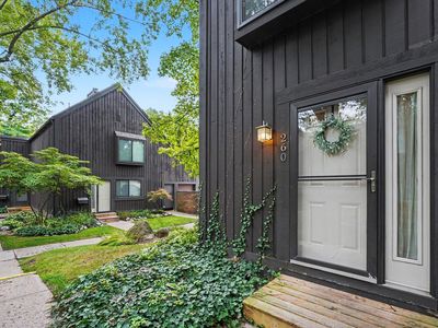 260 Dunbarton Ct