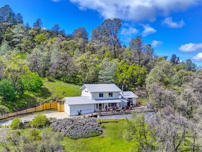 6930 Loggers Hollow Rd