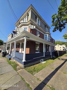 351 S 5th St