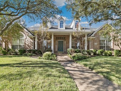 6216 Wolf Ridge Dr
