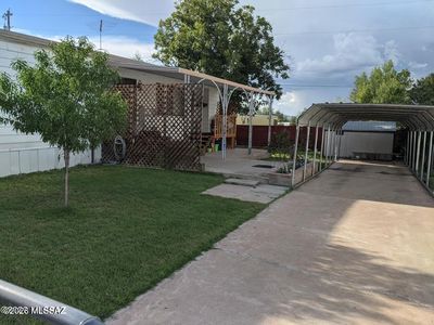505 E Hillcrest Dr