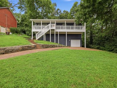 1145 Jacksons View Rd