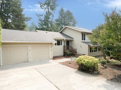 Property at 14584 Rainbow Dr, Lake Oswego, OR