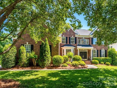 2172 Woodstream Rd