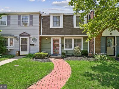 24 Rittenhouse Ct