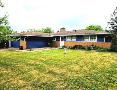 Property at 7623 Alan Pkwy, Middleburg Heights, OH