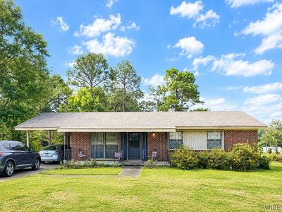 503 Pell Ave