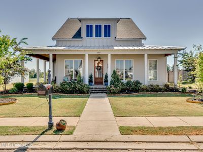 1002 Crepe Myrtle Dr