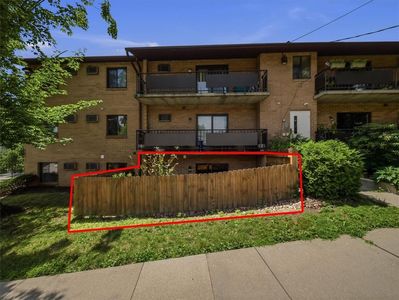 200 Waverly Ave APT 2