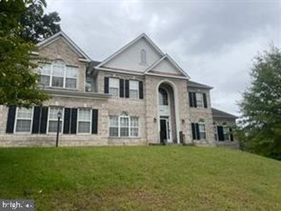 2600 Ballston Ct
