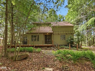 1004 Woodstone Dr