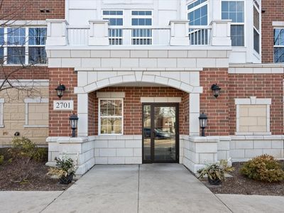 2701 Commons Dr APT 210