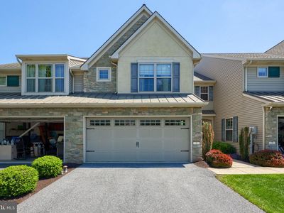 Property at 9 Rebecca Dr, Denver, PA