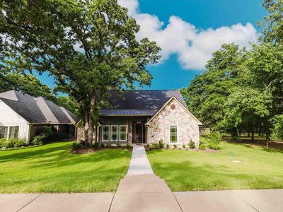 117 S Eagles Bluff Blvd