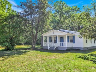 130 Lees Dr