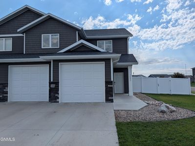 3643 Meridian Dr