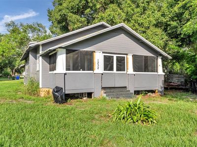 1232 WRIGHT DRIVE