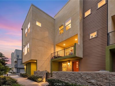 1635 W Lincoln Ave #103