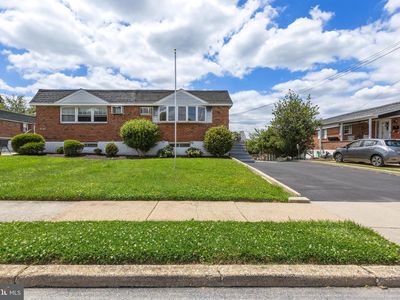Property at 629 Clay Dr, Conshohocken, PA