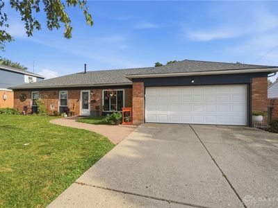 Property at 122 Mountair Dr, Vandalia, OH